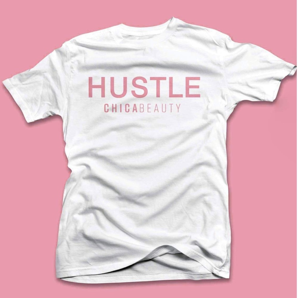 CHICA BEAUTY HUSTLE Short sleeve Tee White & Pink
